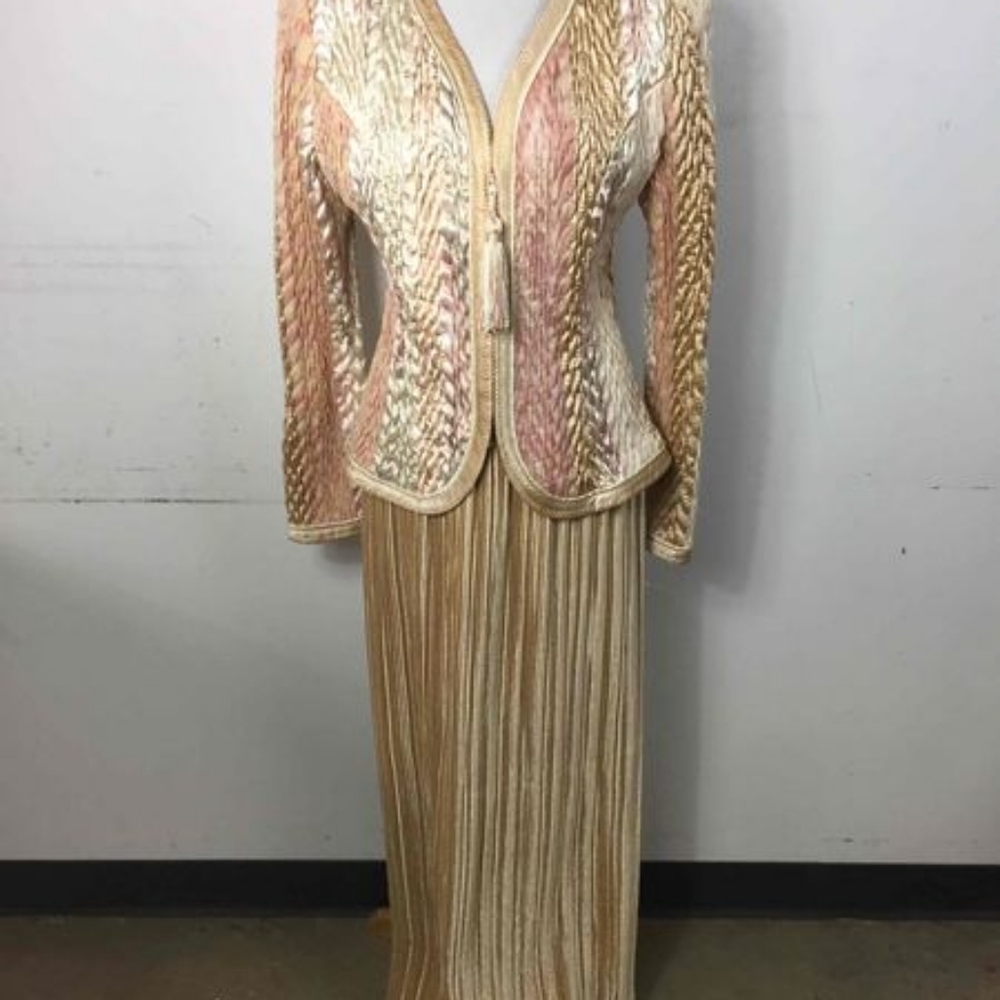 NWT $750 2 Piece Jeanne Marc Sz L